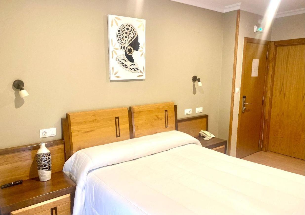 Hotel Spa Galatea Burela Екстер'єр фото