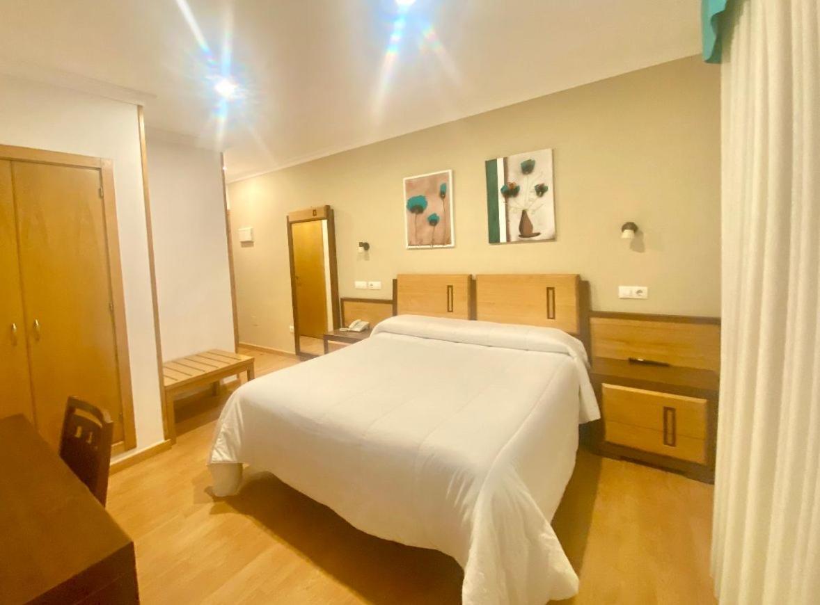 Hotel Spa Galatea Burela Екстер'єр фото