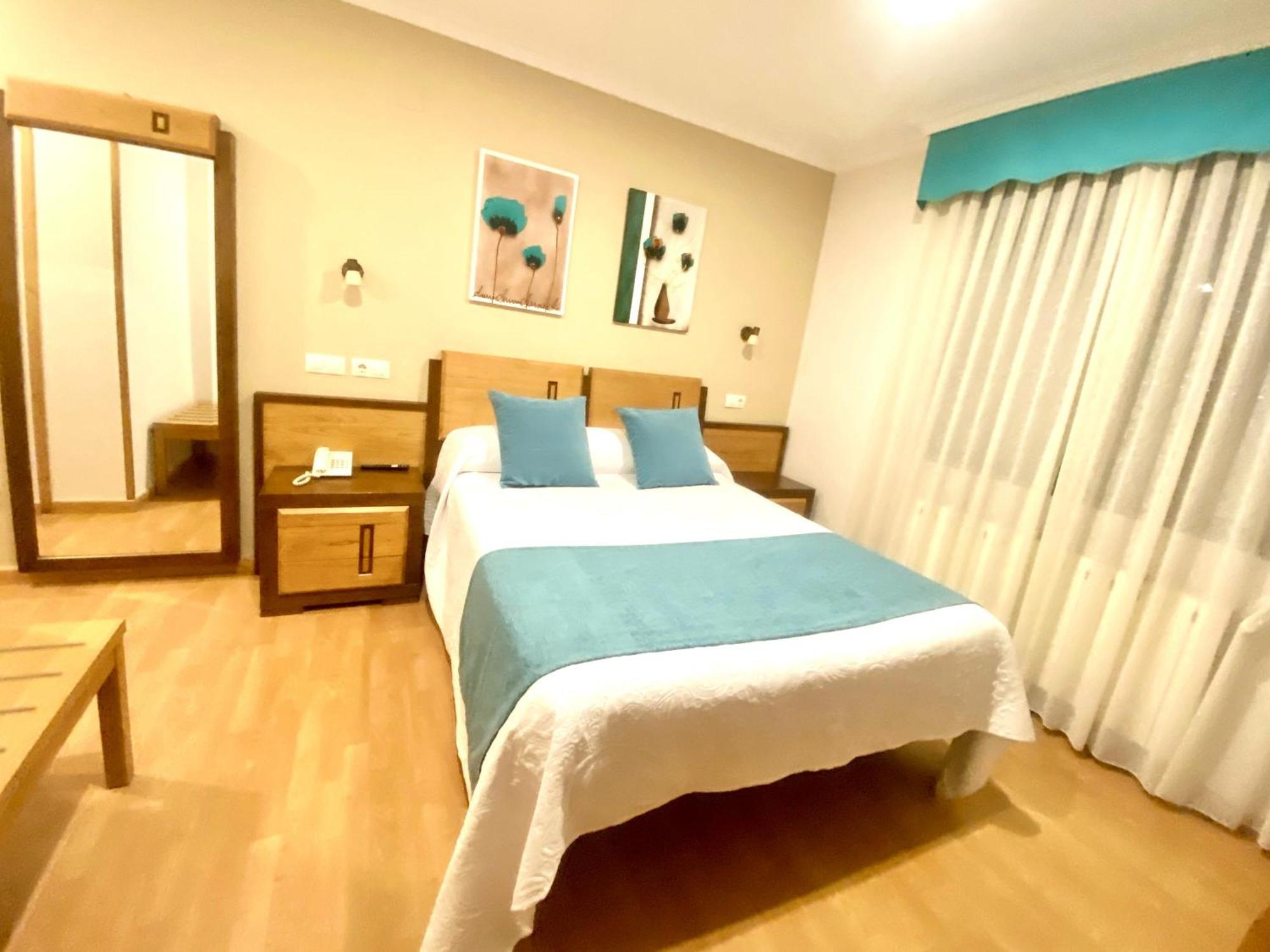 Hotel Spa Galatea Burela Екстер'єр фото